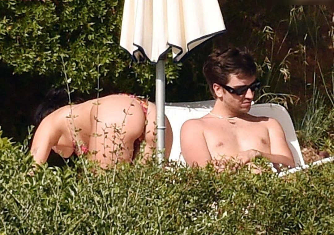 dua-lipa gallery photo #1008