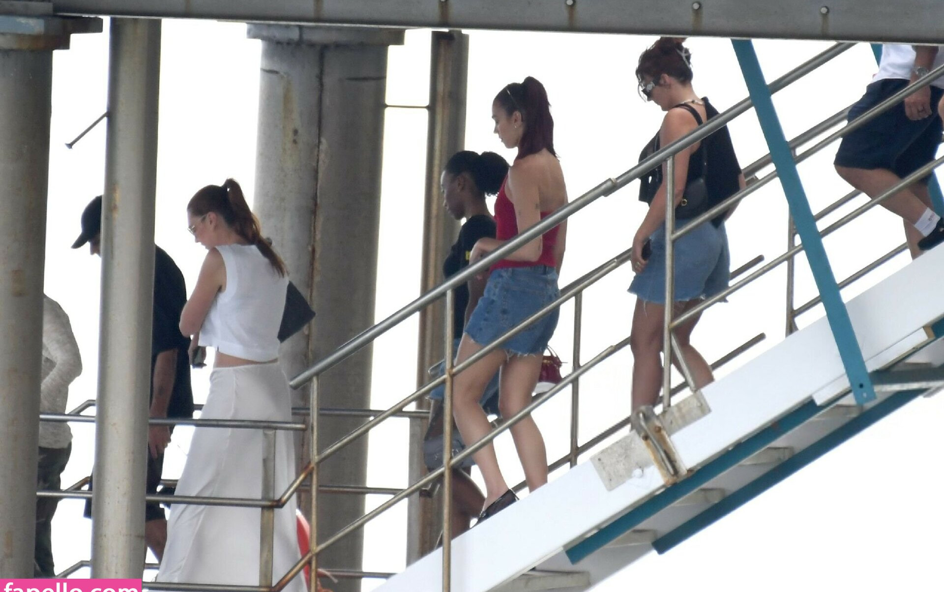 dua-lipa gallery photo #1230