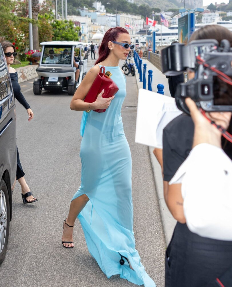 dua-lipa gallery photo #1326