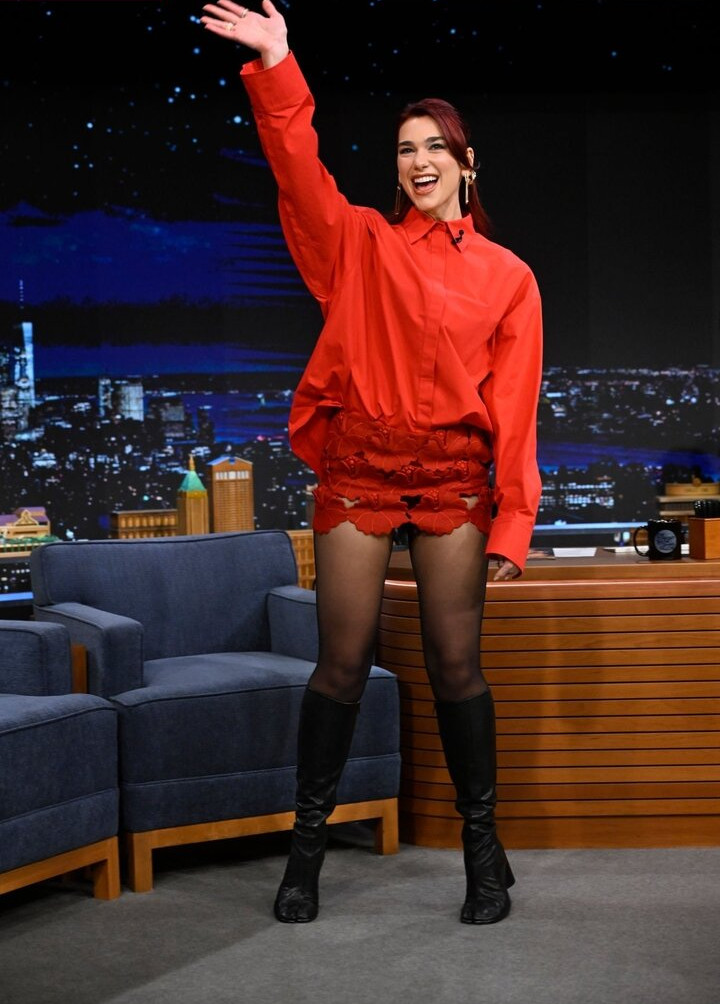 dua-lipa gallery photo #1354