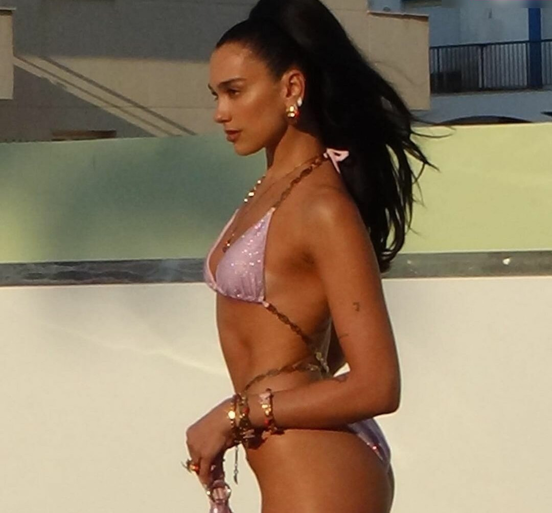 dua-lipa gallery photo #1645