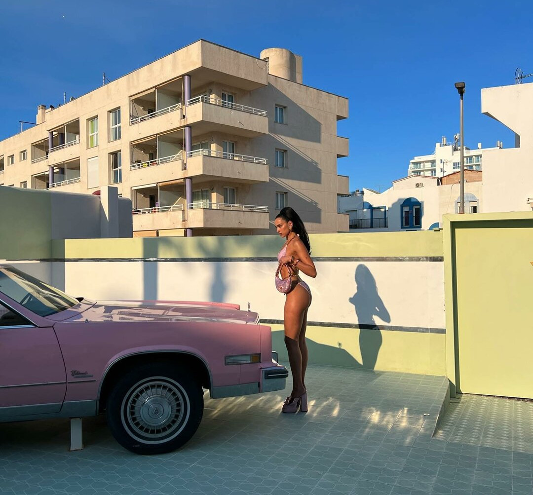 dua-lipa gallery photo #4310