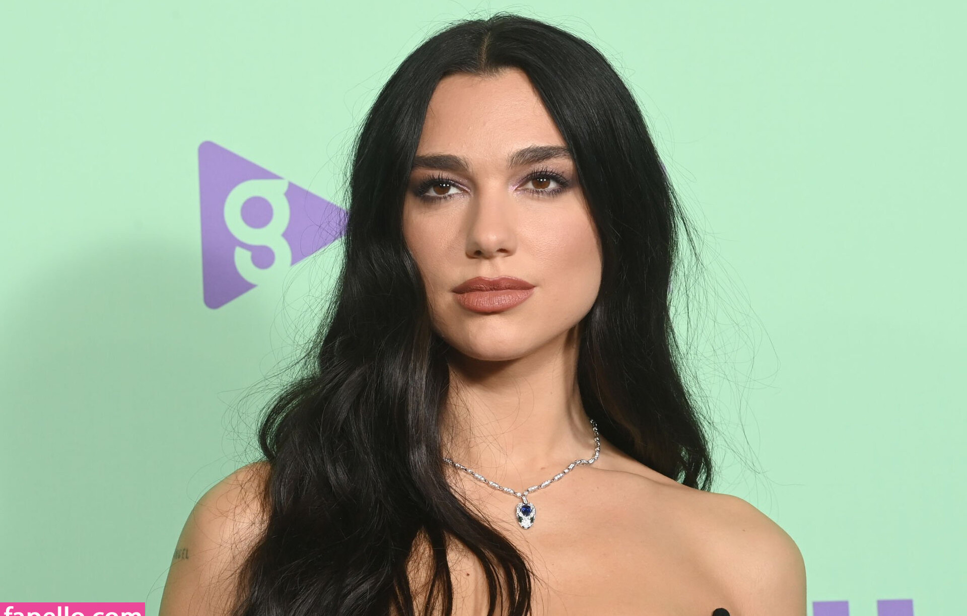 dua-lipa gallery photo #4962