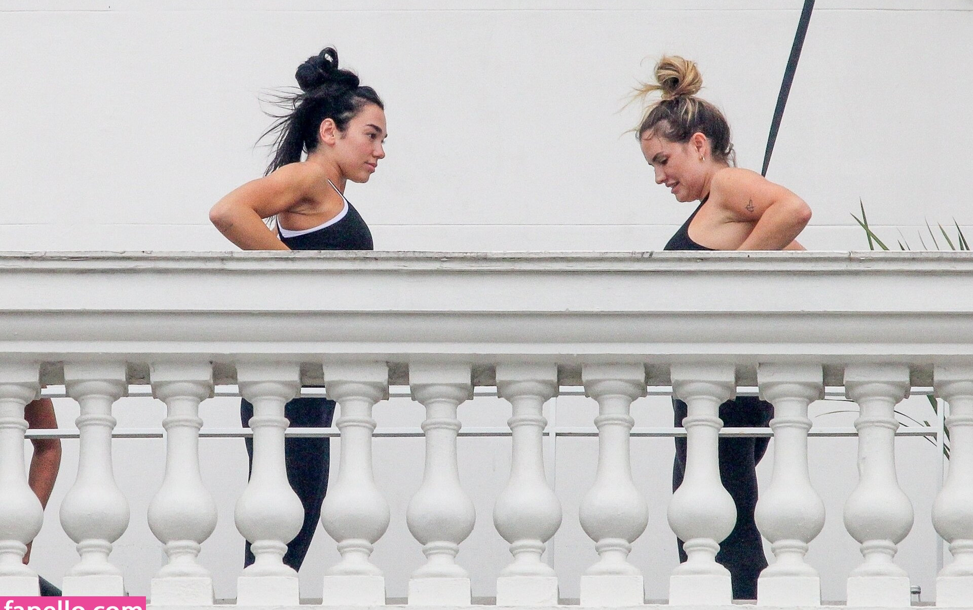 dua-lipa gallery photo #5286