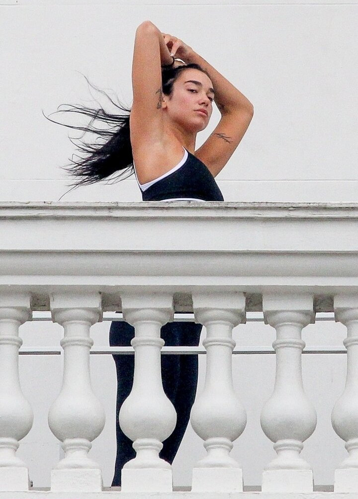 dua-lipa gallery photo #5294