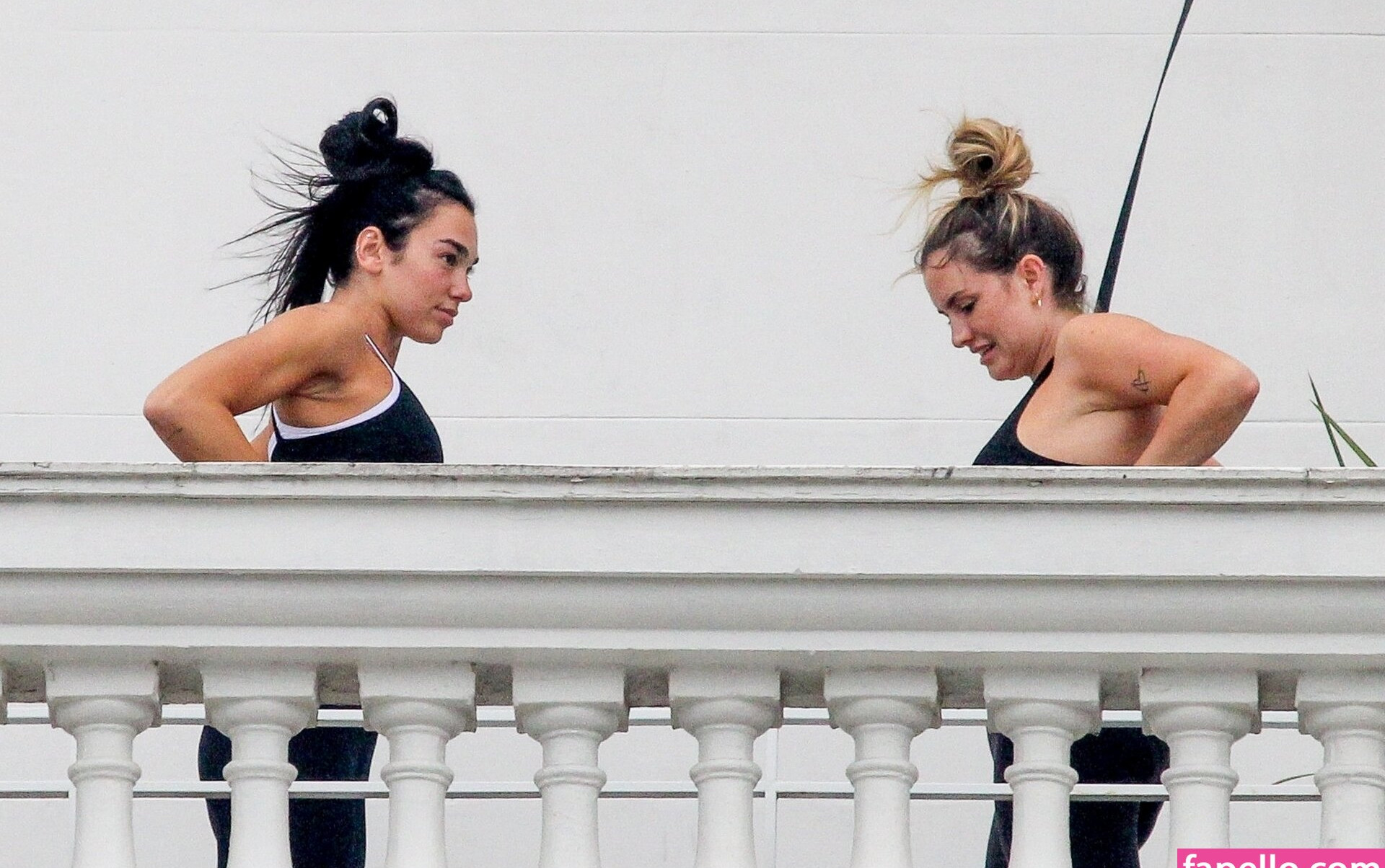 dua-lipa gallery photo #5296