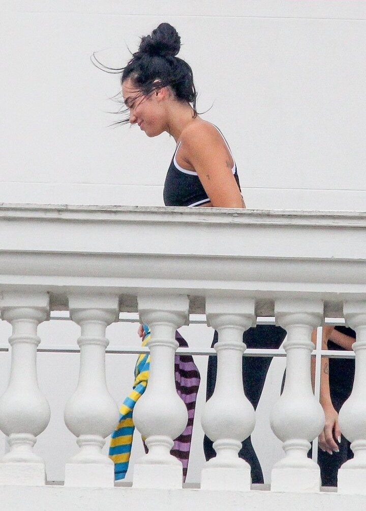 dua-lipa gallery photo #5300