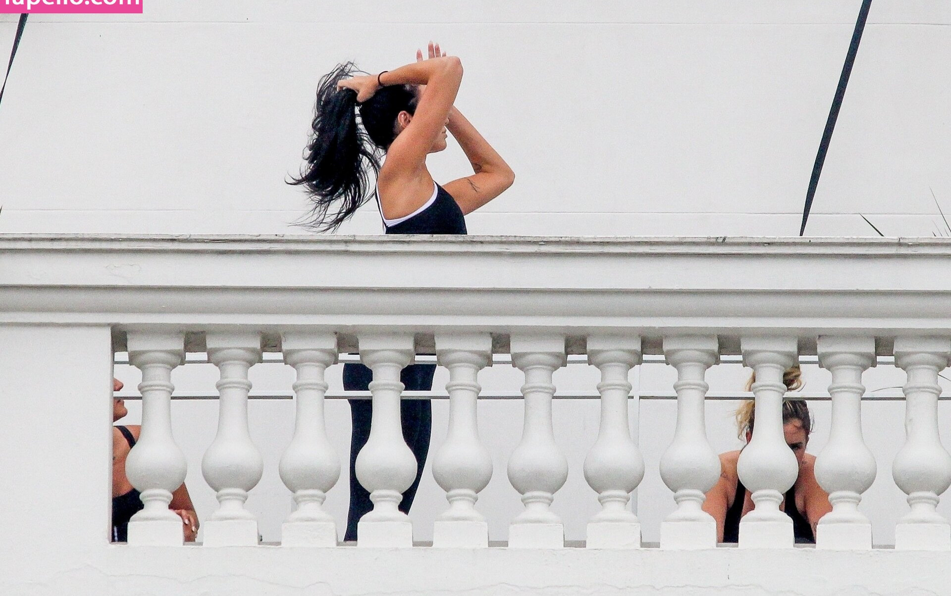 dua-lipa gallery photo #5301