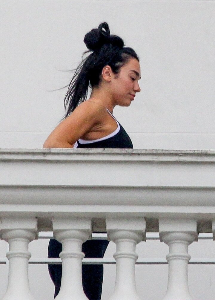 dua-lipa gallery photo #5306