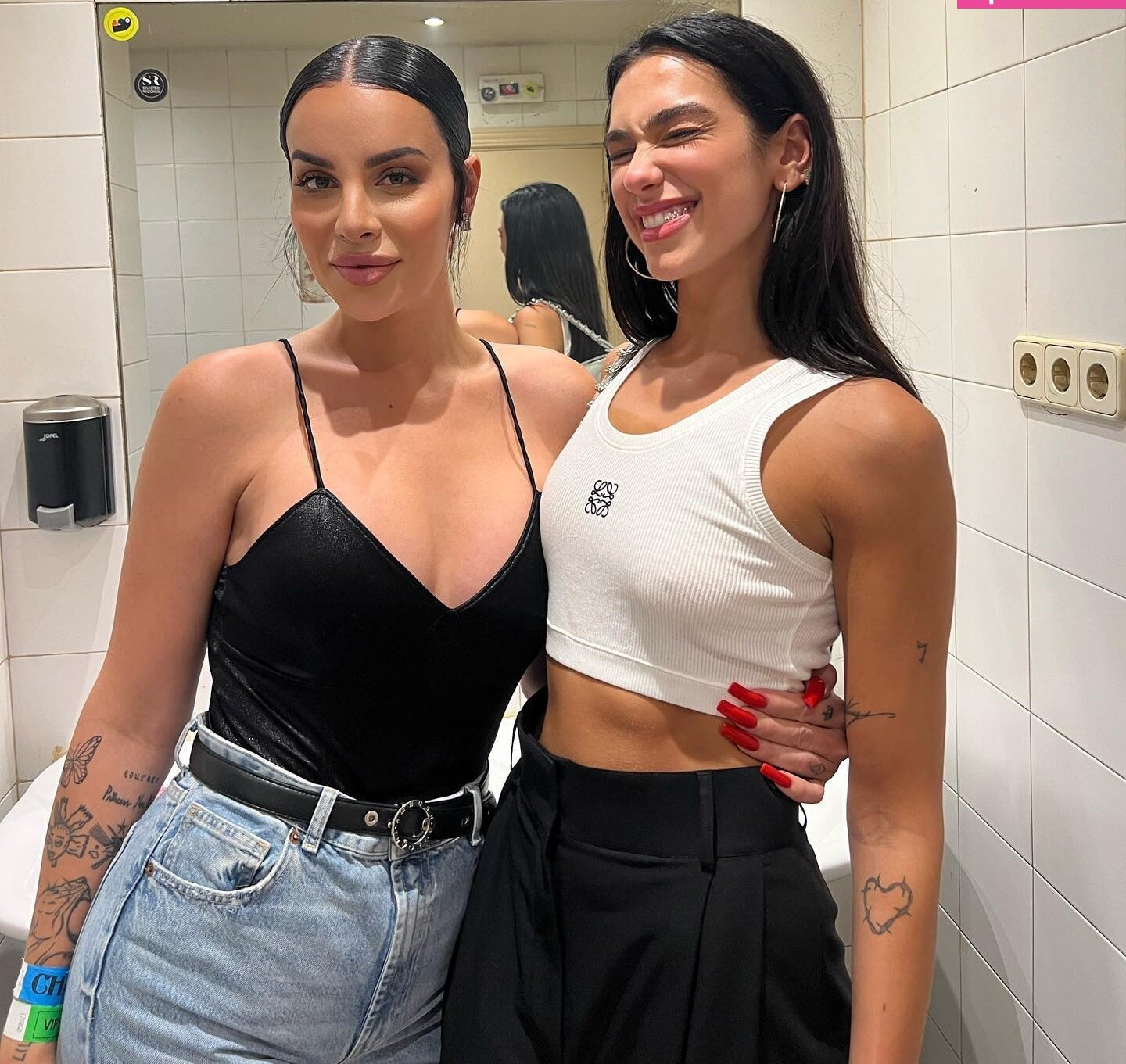 dua-lipa gallery photo #5952