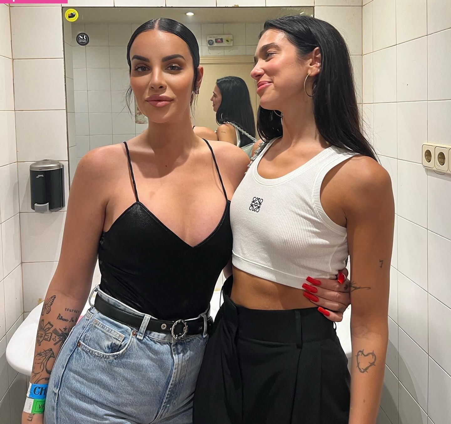 dua-lipa gallery photo #5953