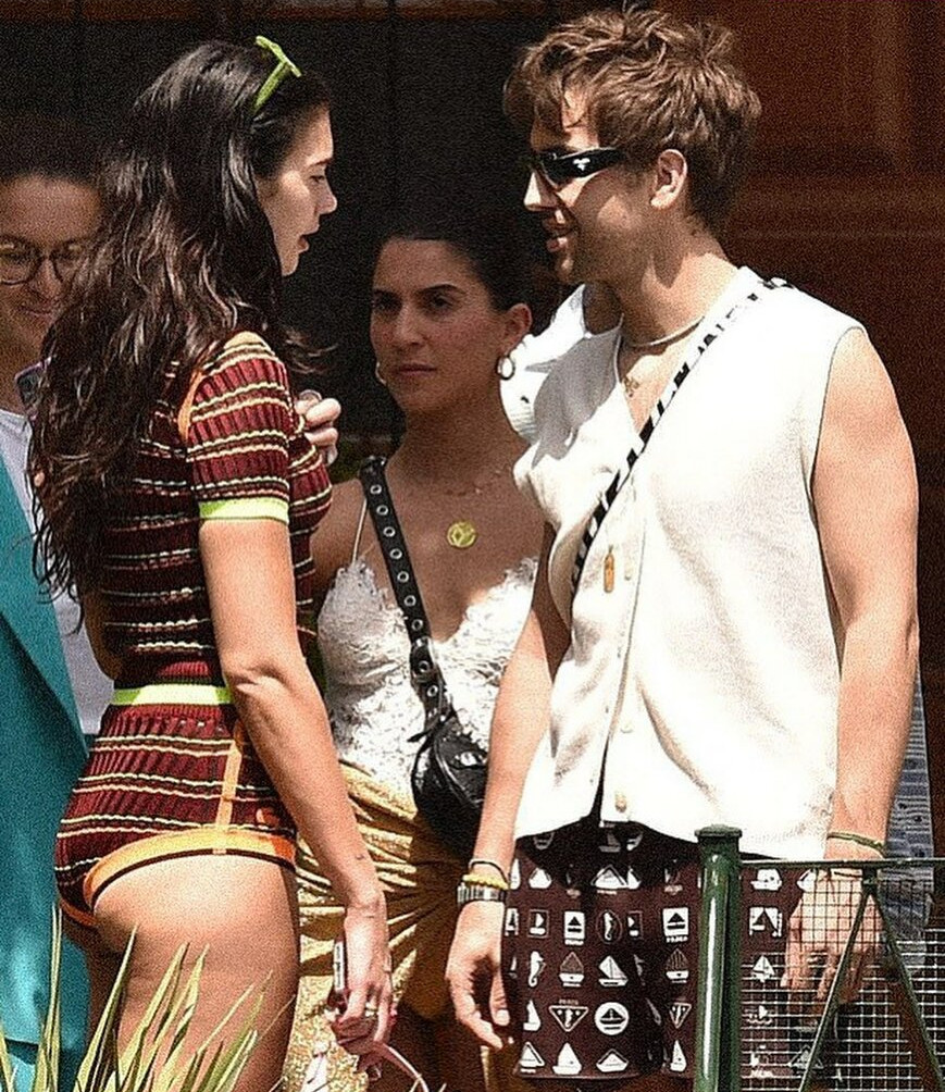 dua-lipa gallery photo #5980