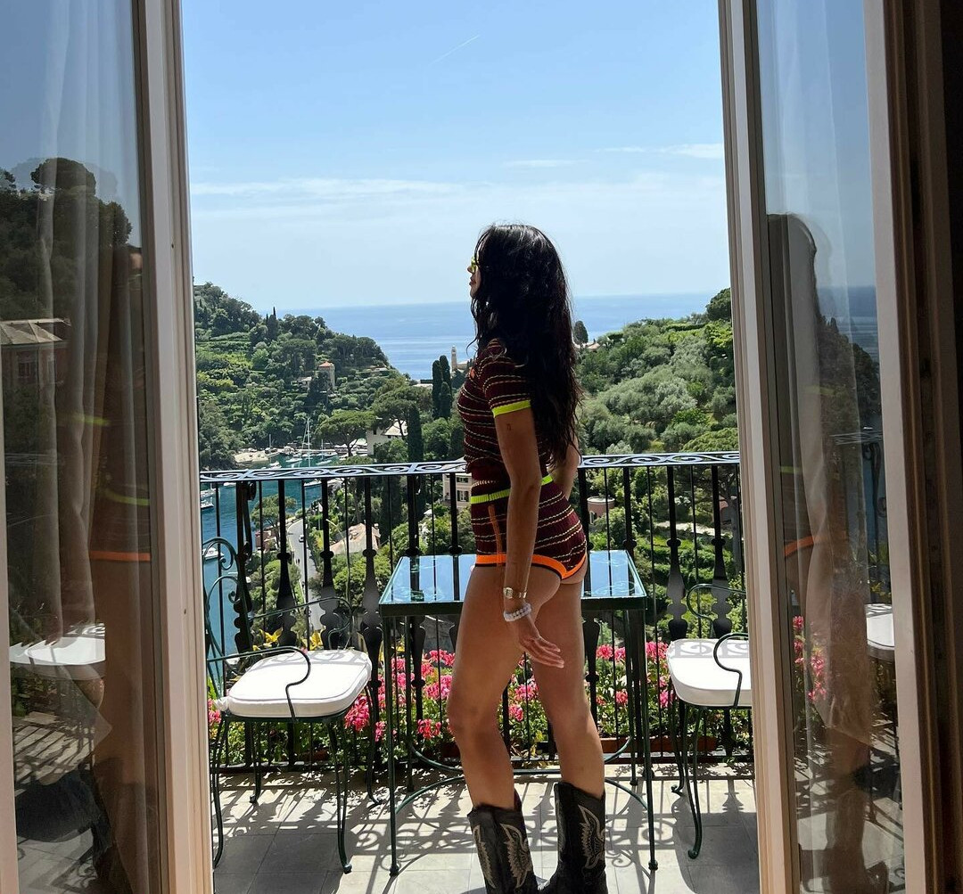 dua-lipa gallery photo #5995