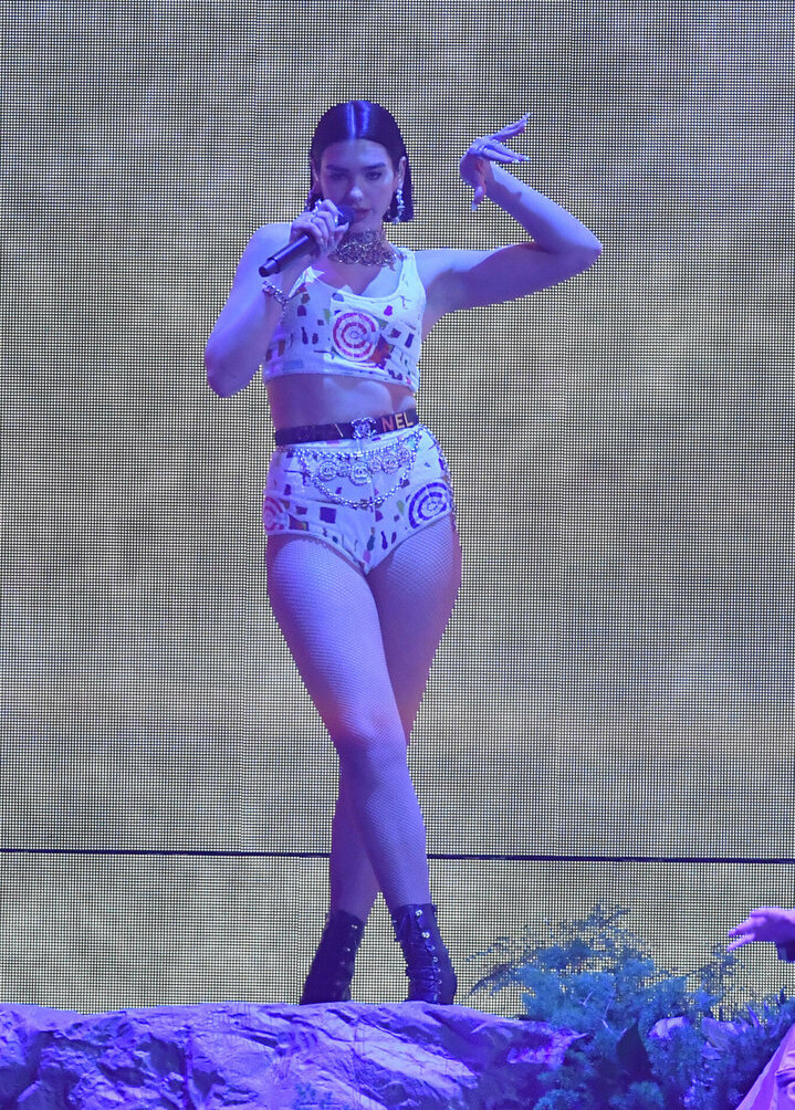 dua-lipa gallery photo #6011