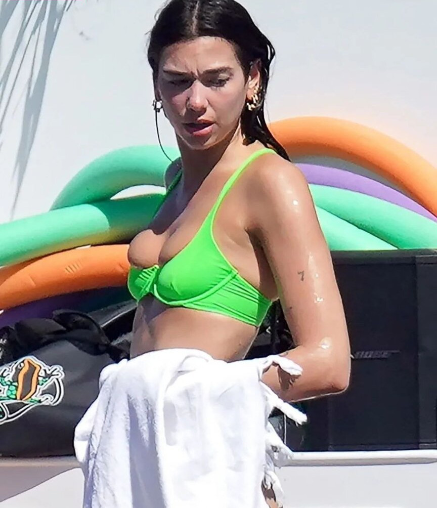 dua-lipa gallery photo #1000