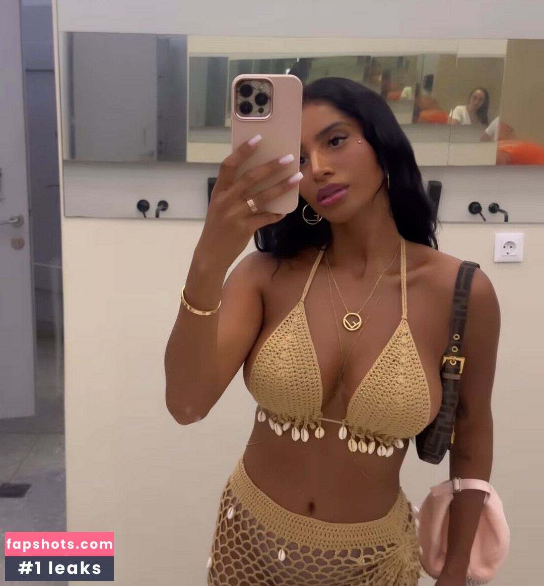 Dubai Escort gallery photo #26