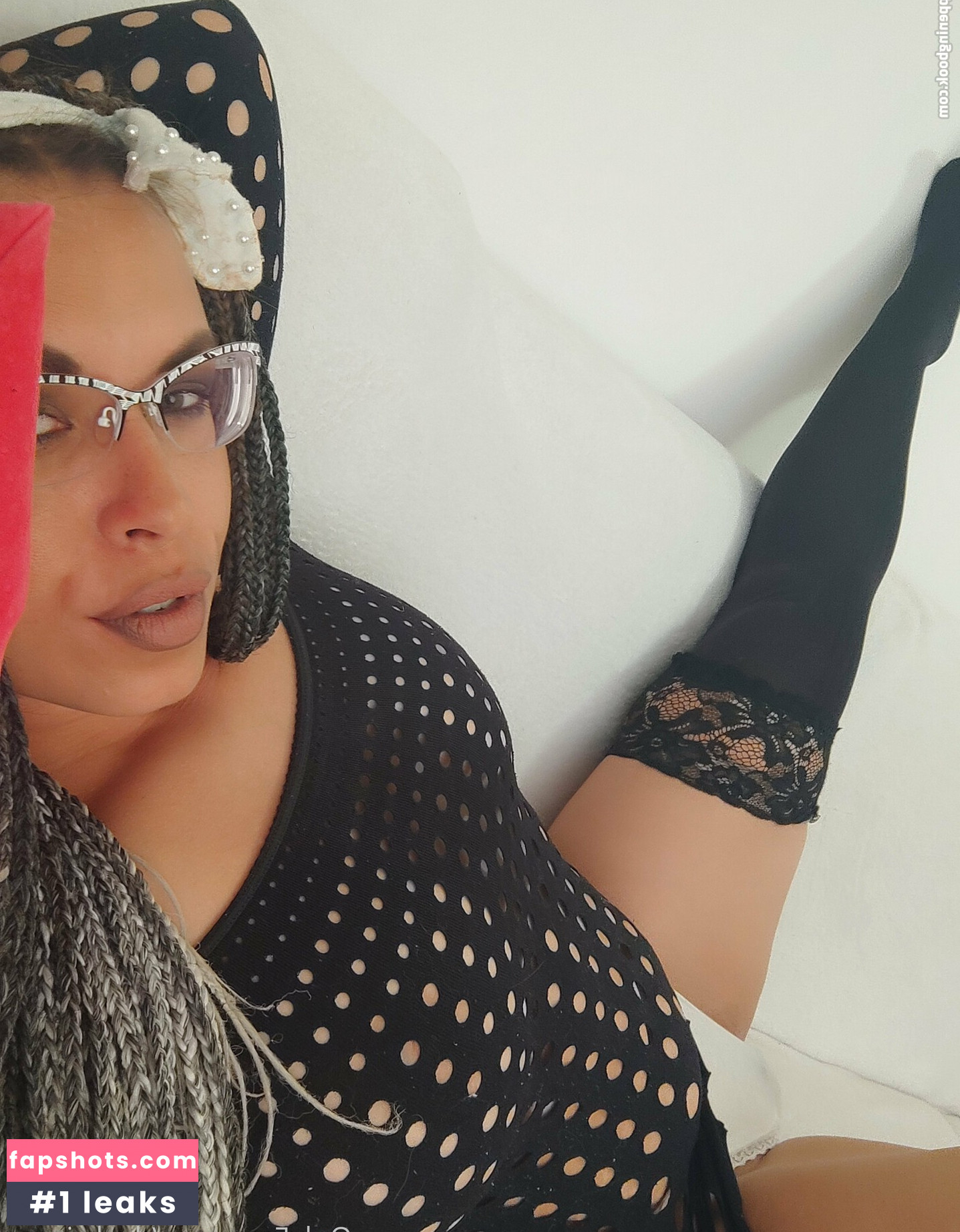 duckyisone gallery photo #23