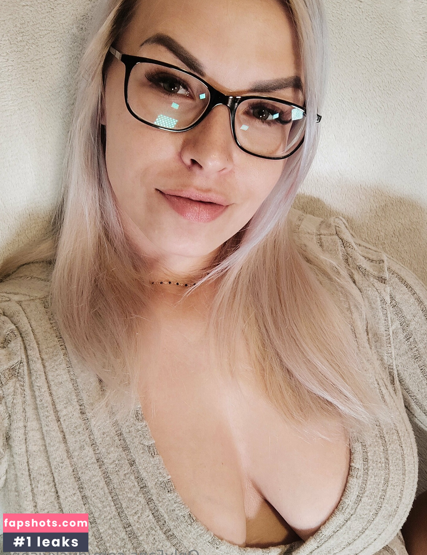 duckyisone gallery photo #5