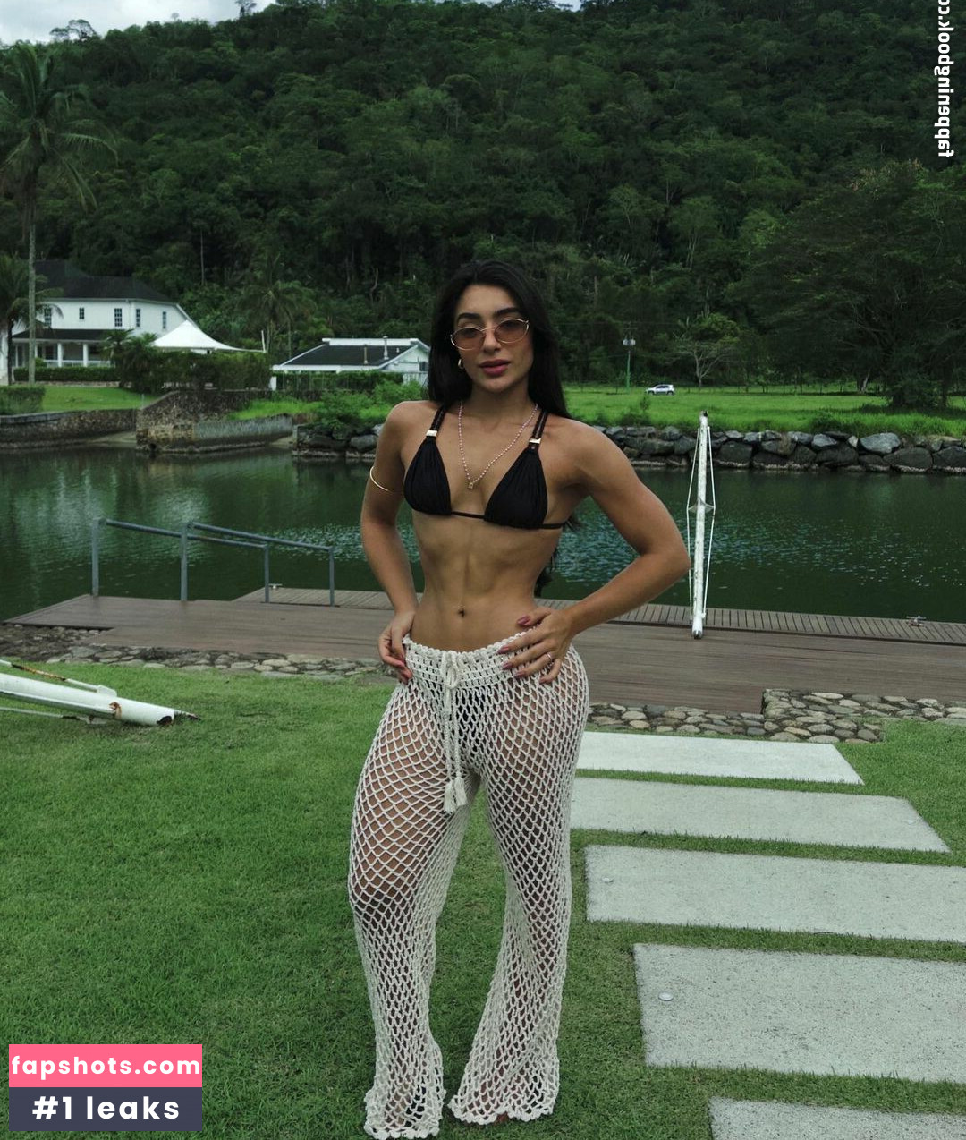 Duda Freire nude babe gallery