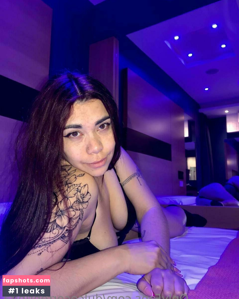 dulcecorrentinaa gallery photo #3