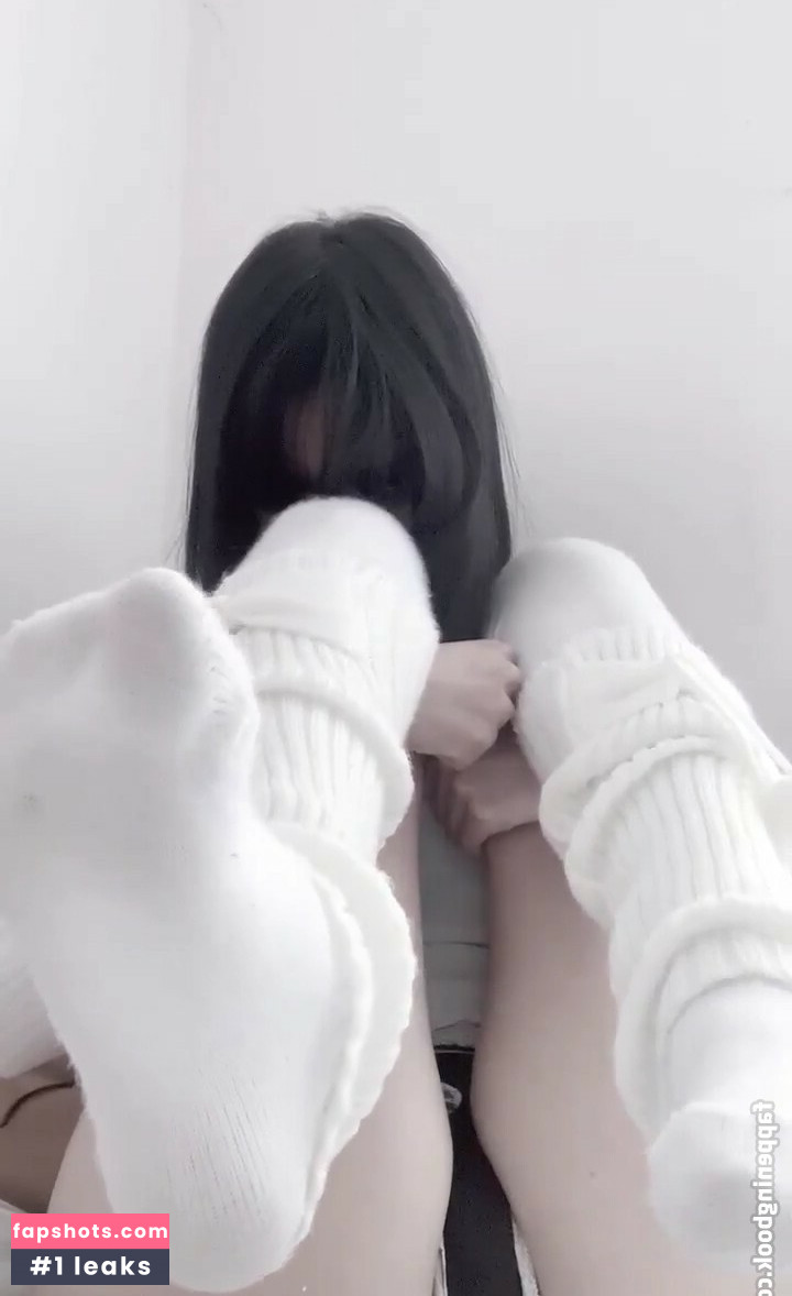 dumbkittteen gallery photo #9