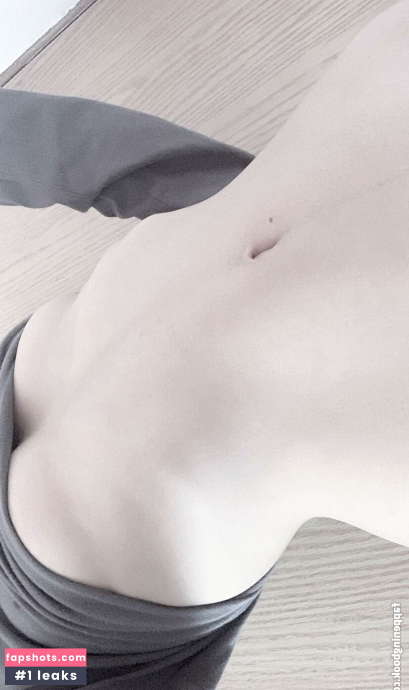 dumbkittteen gallery photo #10