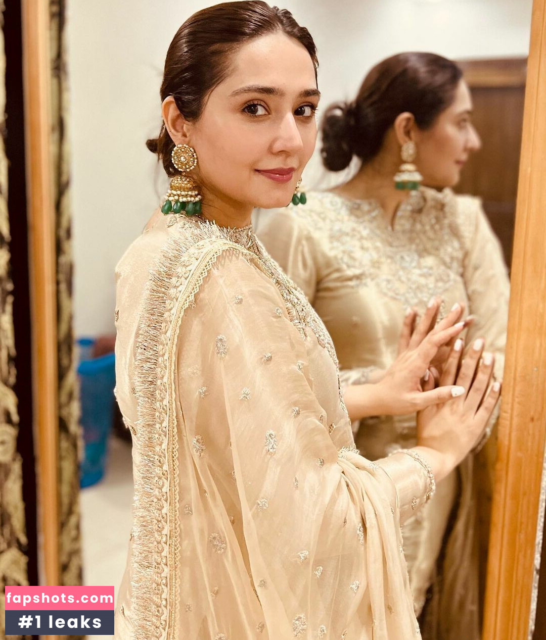 Dur E Fishan Nude Leaks OnlyFans Photos #5 - LeakJerk