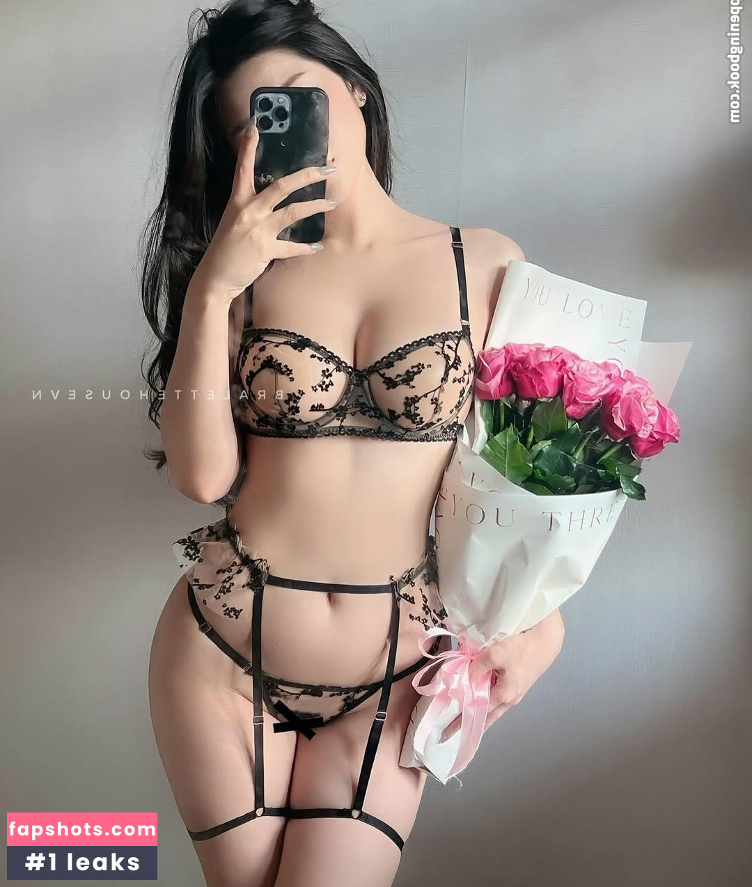 Duyenn Hipp Nude Leaks OnlyFans Photos #140 - Fapshots