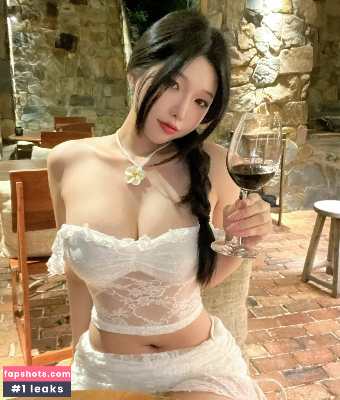 Duyenn Hipp Filtración Desnuda OnlyFans Foto #254 - Fapshots