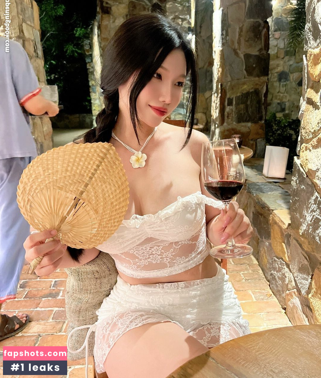 Duyenn Hipp Filtración Desnuda OnlyFans Foto #255 - Fapshots