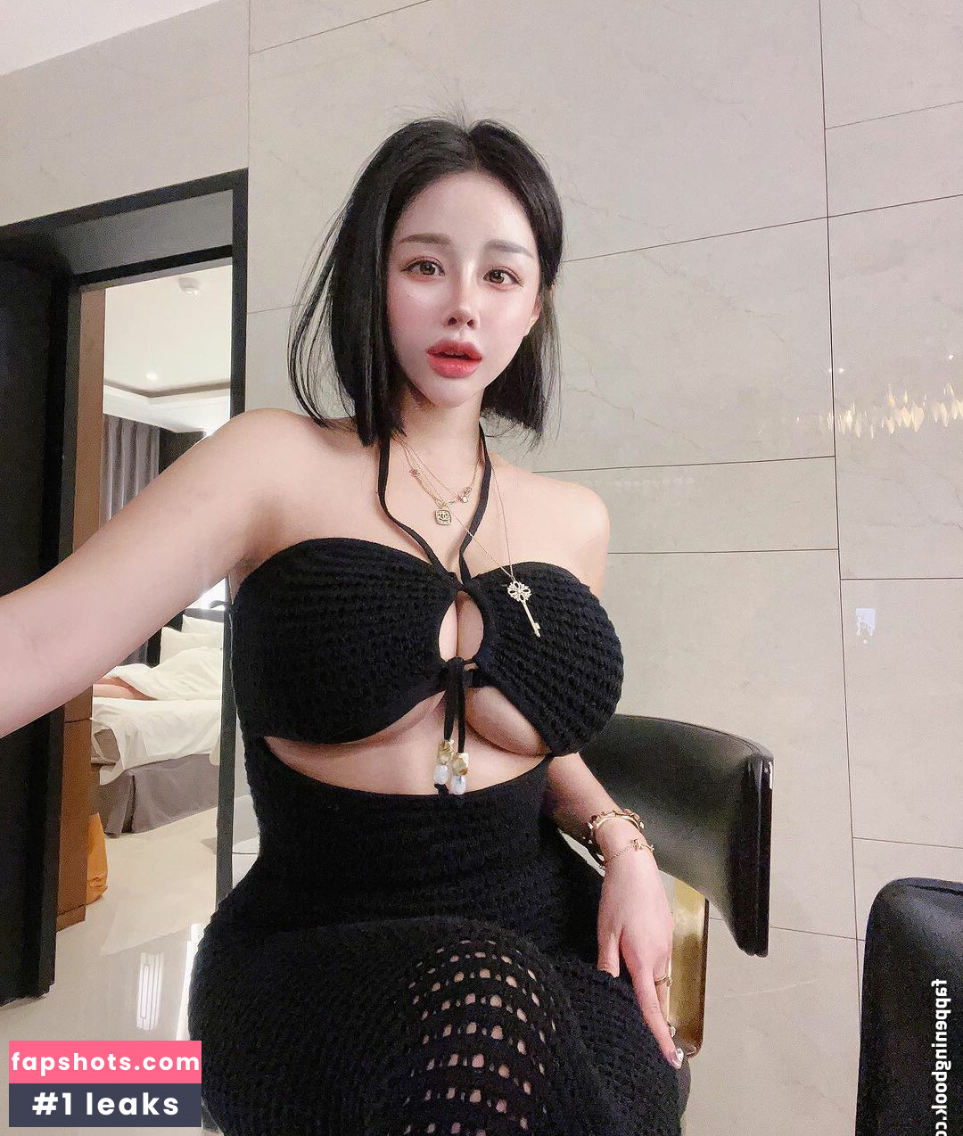 e__luda_glamorous nude babe gallery