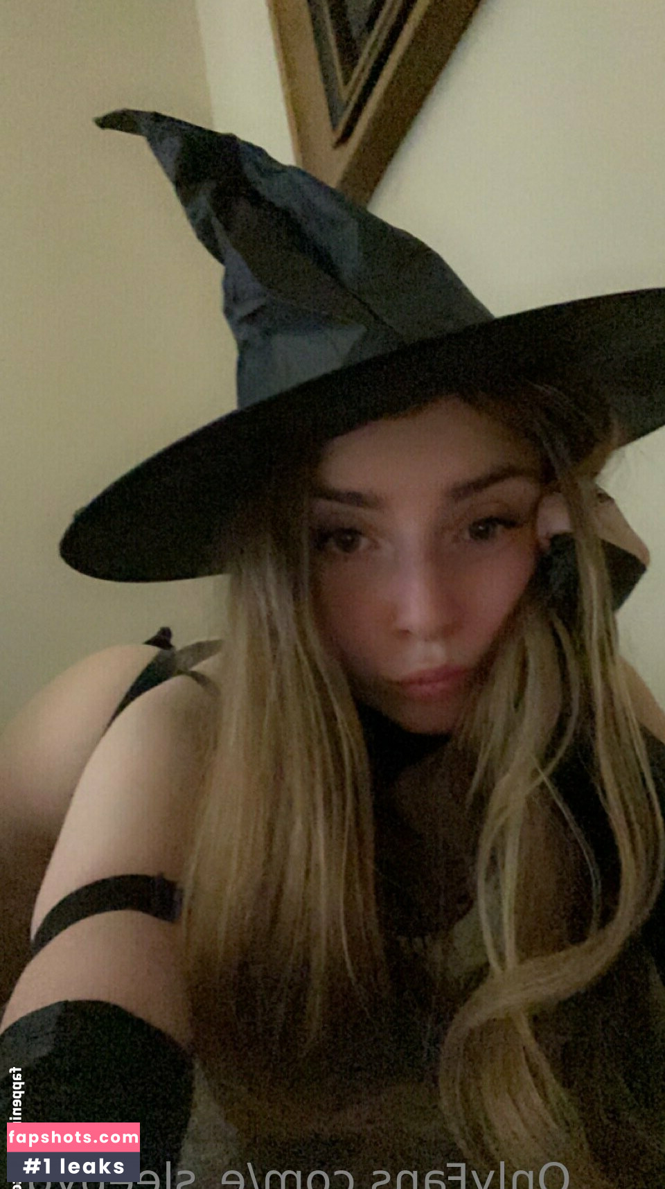 e_sleepygf gallery photo #41