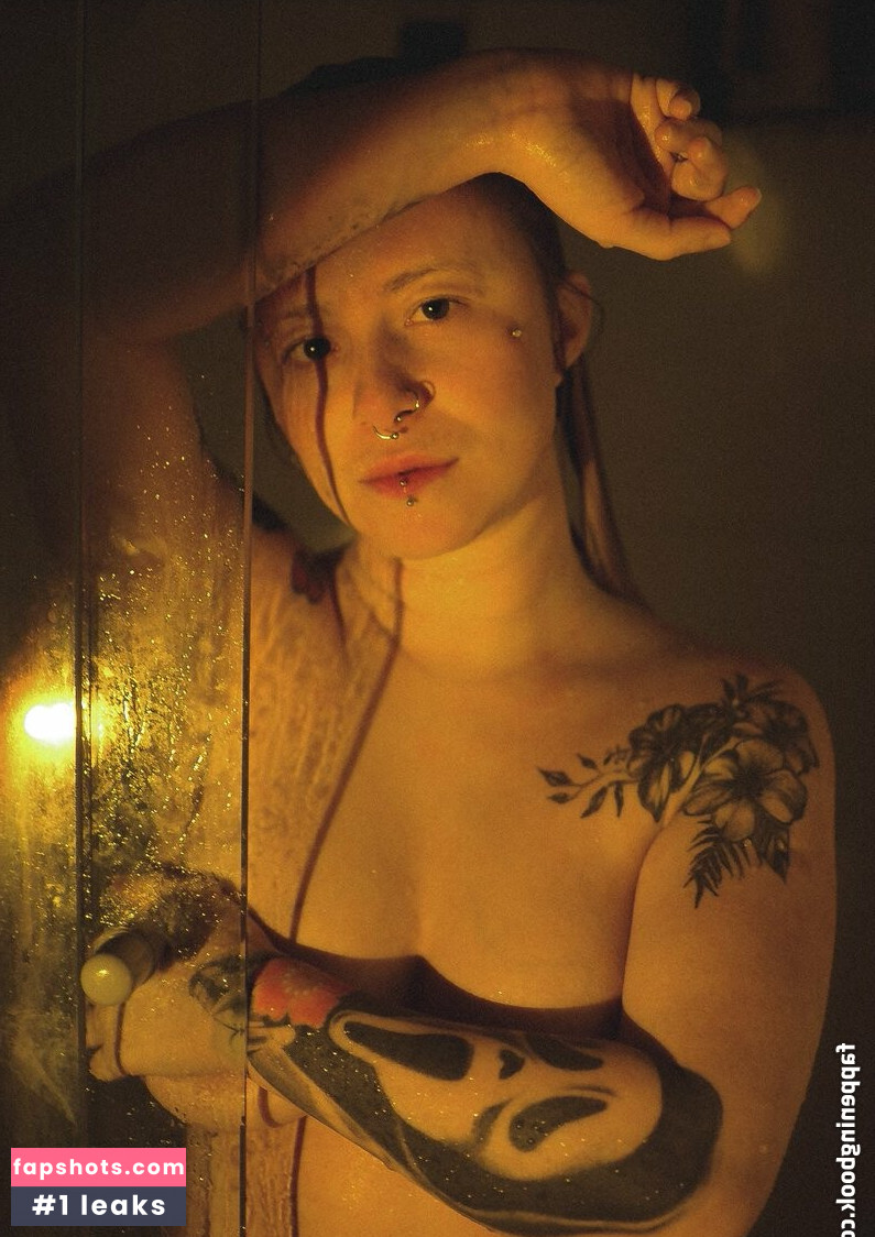 E_vocesatanas gallery photo #5