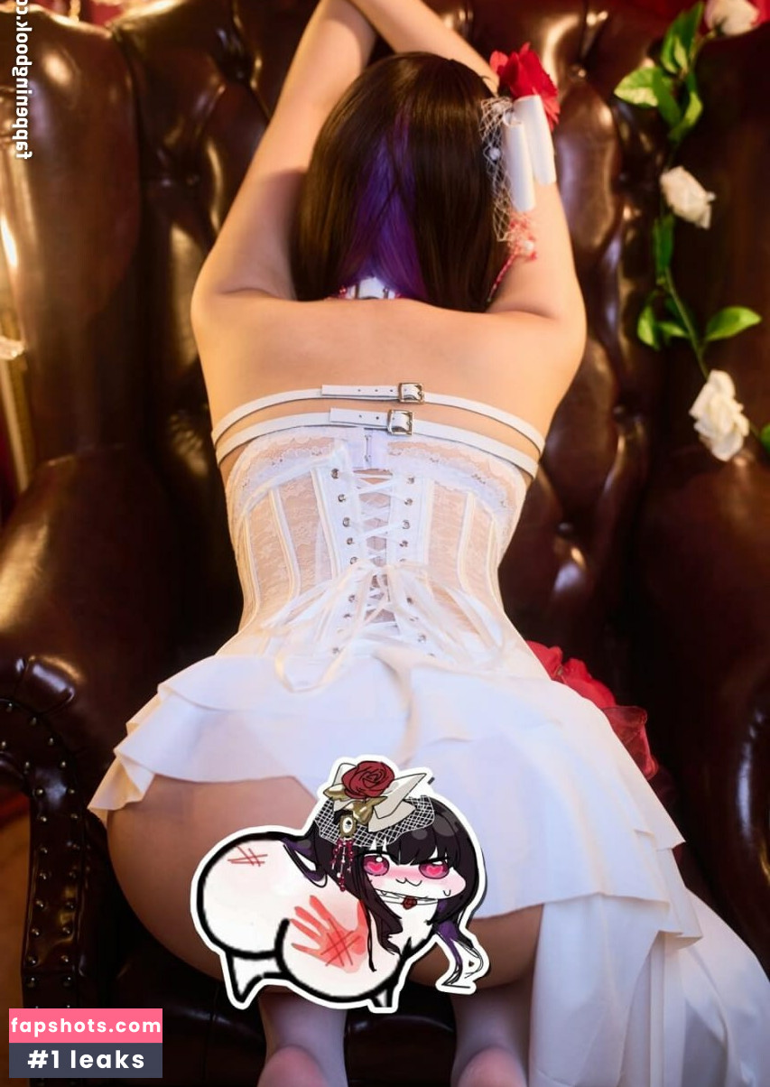 EarniesHime gallery photo #15