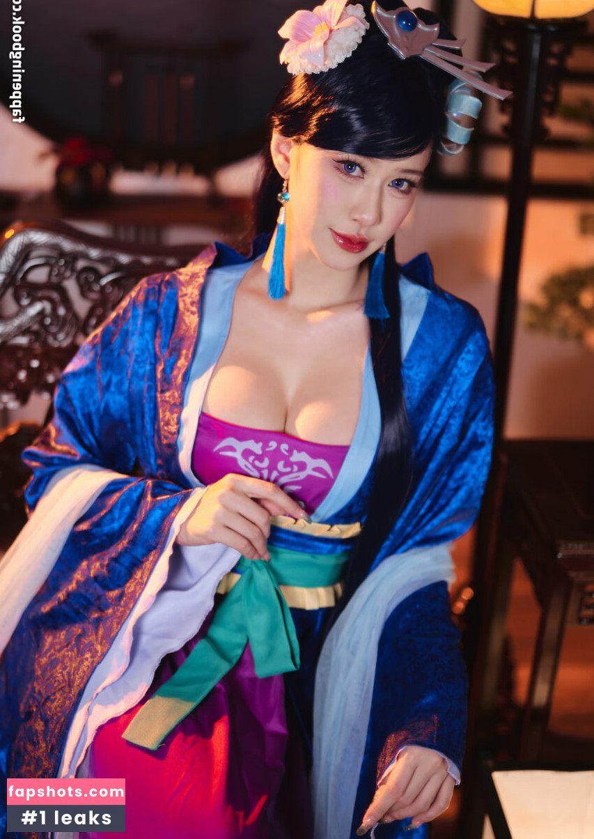 EarniesHime gallery photo #38