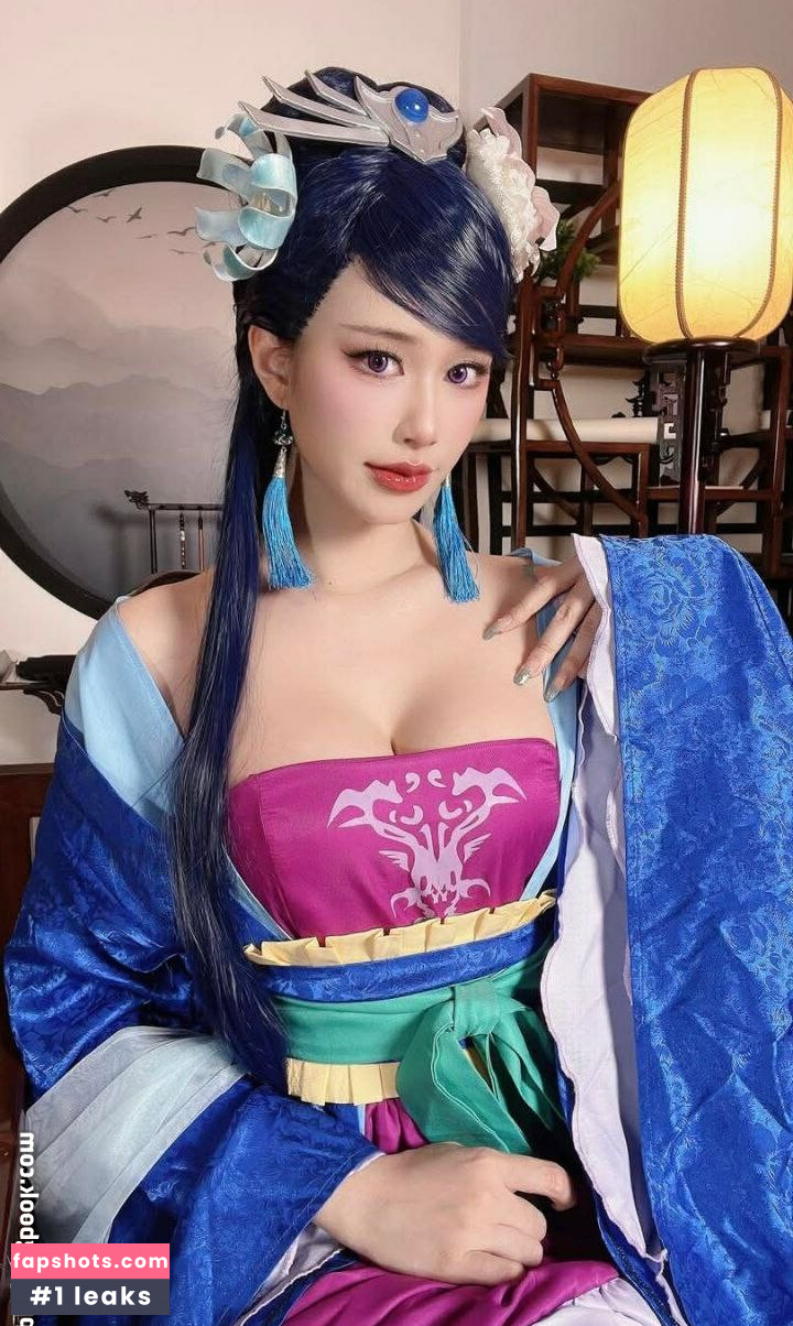 EarniesHime gallery photo #39