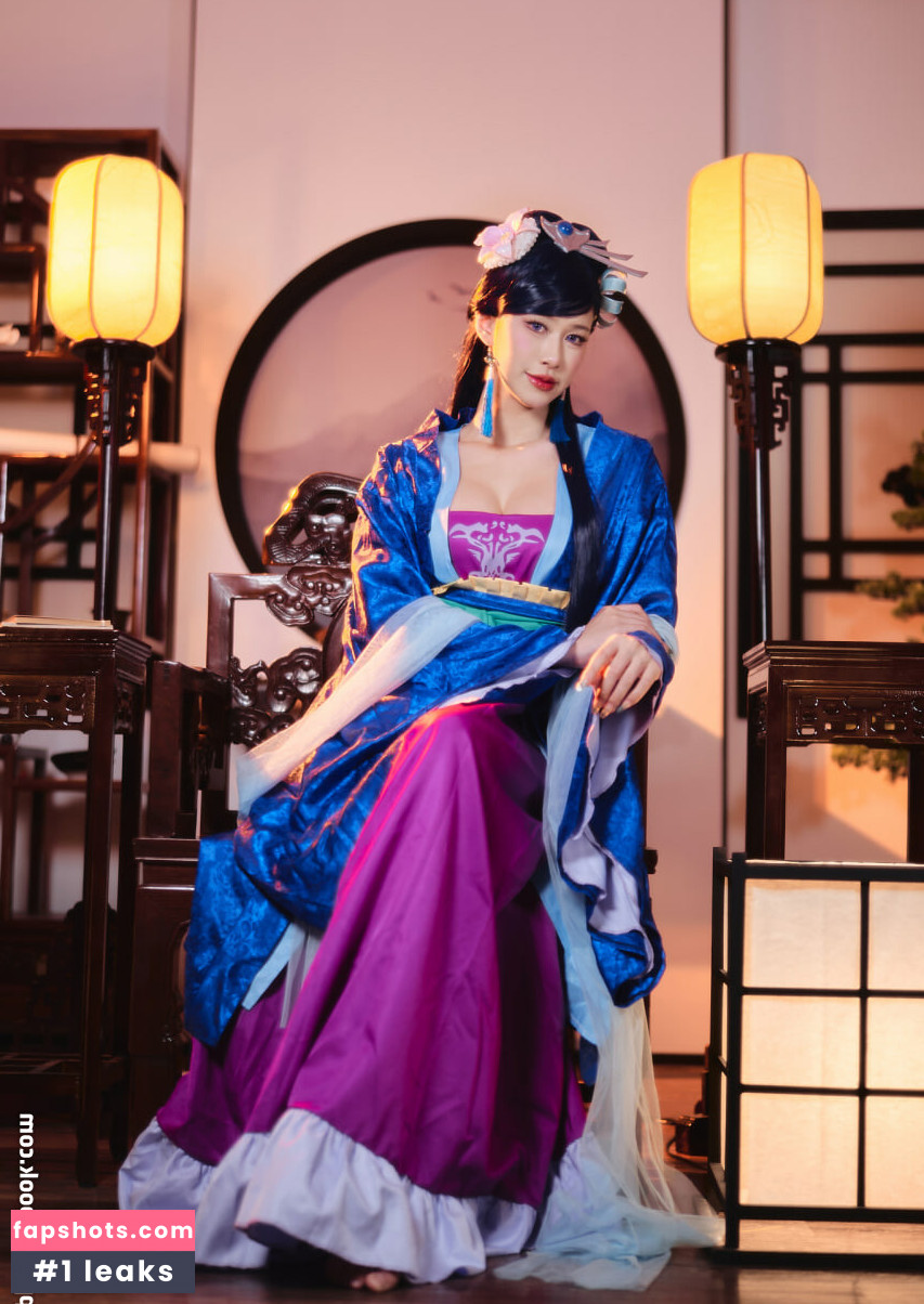 EarniesHime gallery photo #41