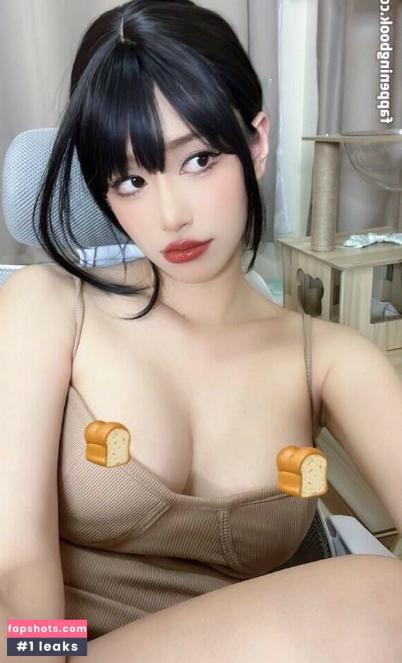 EarniesHime gallery photo #55