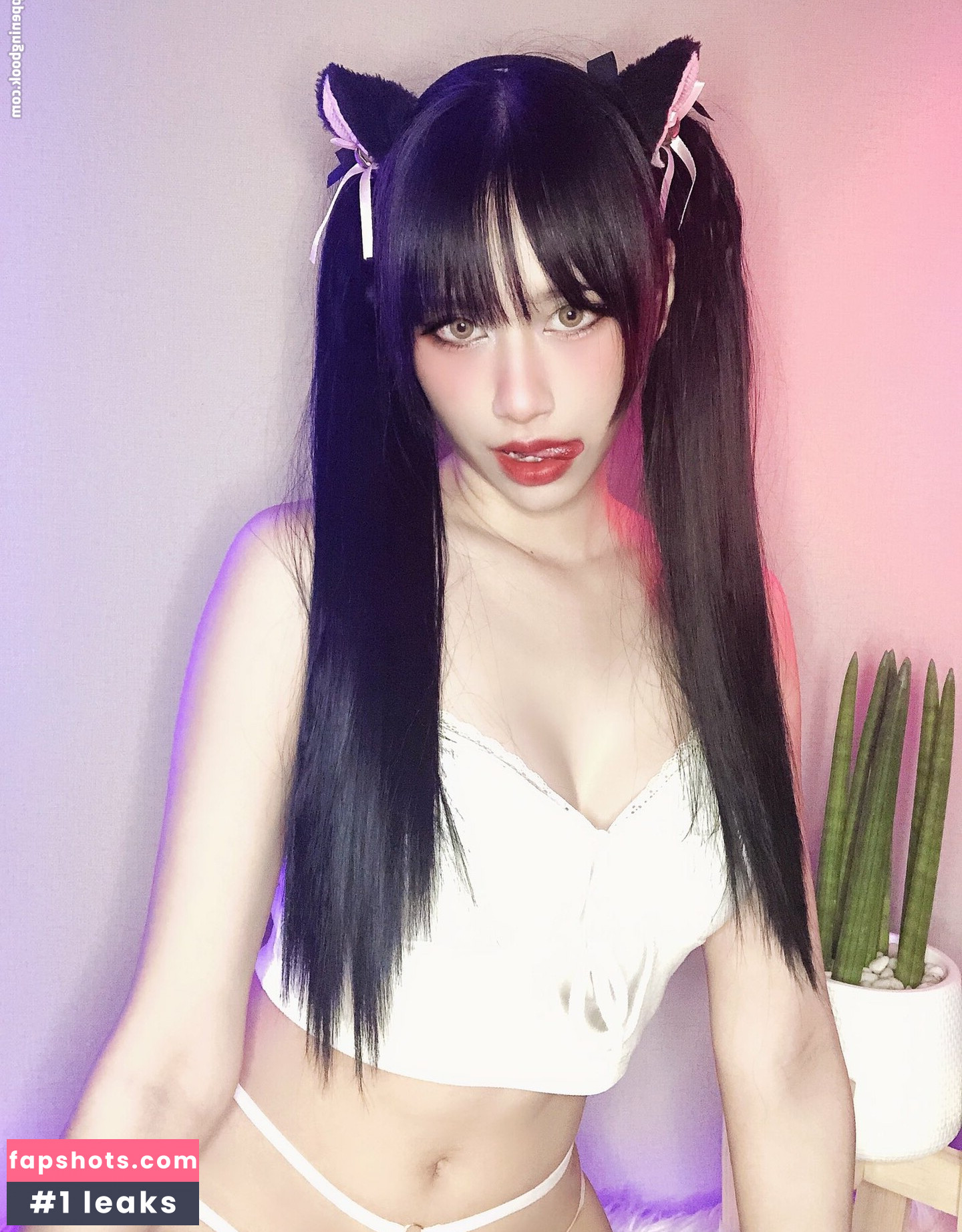 EarniesHime gallery photo #77