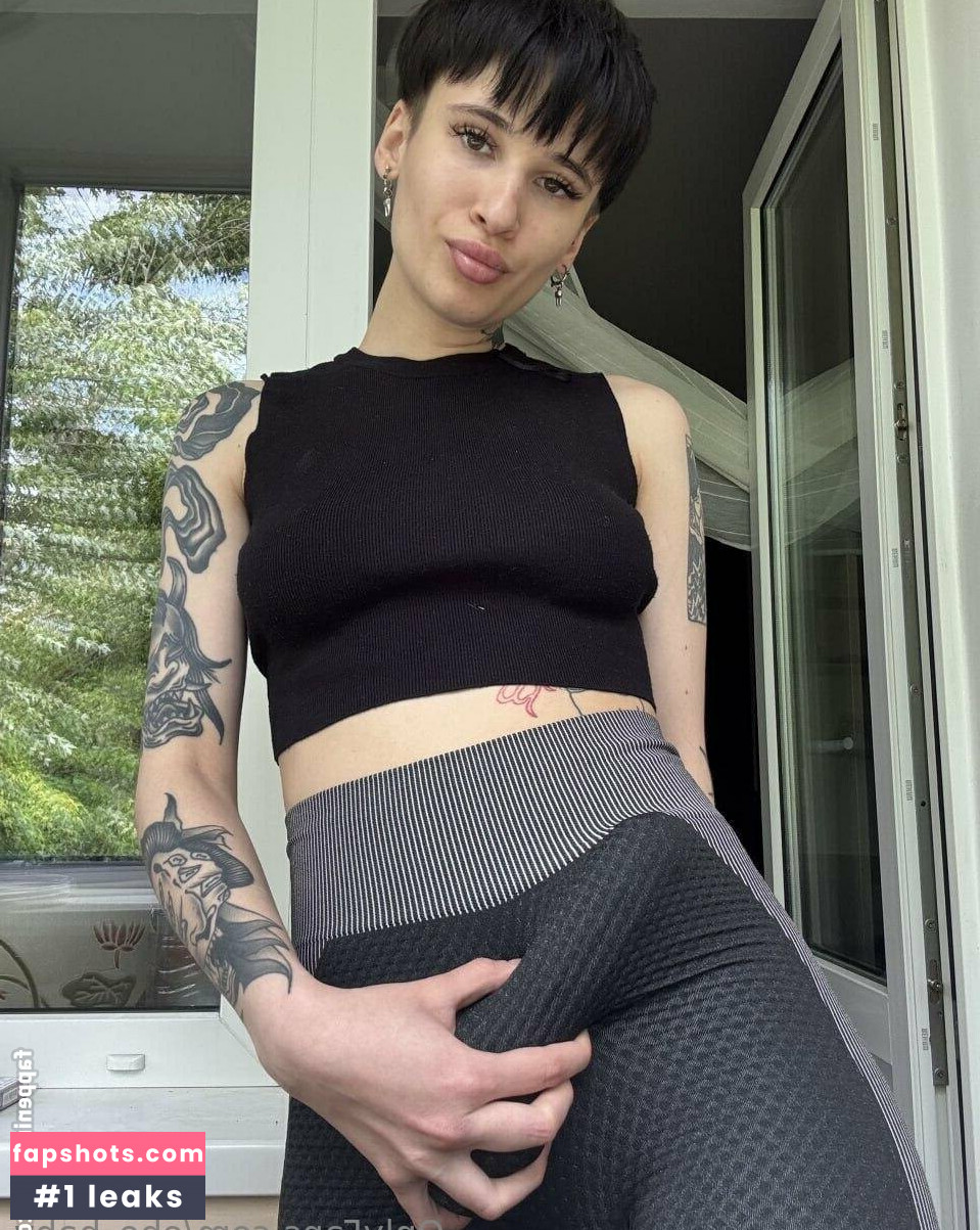 ebo_baby gallery photo #41