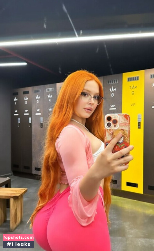 Ecbsnn Ece Başaran gallery photo #8