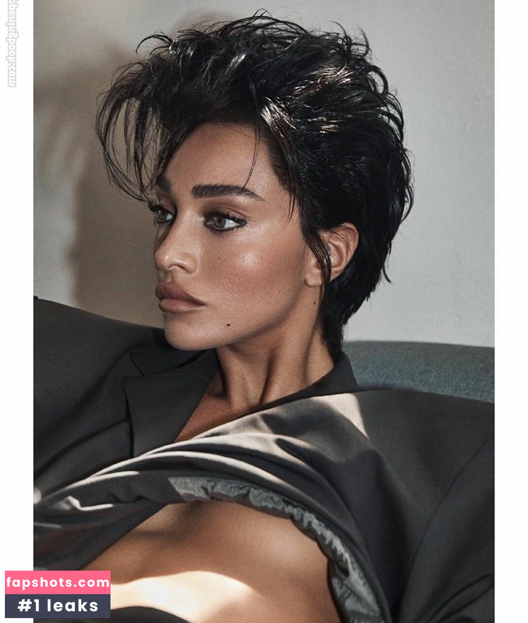 Eden Fines gallery photo #32