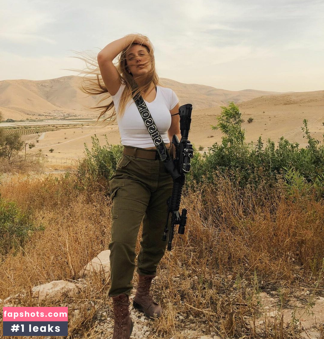 Eden Sisson gallery photo #15