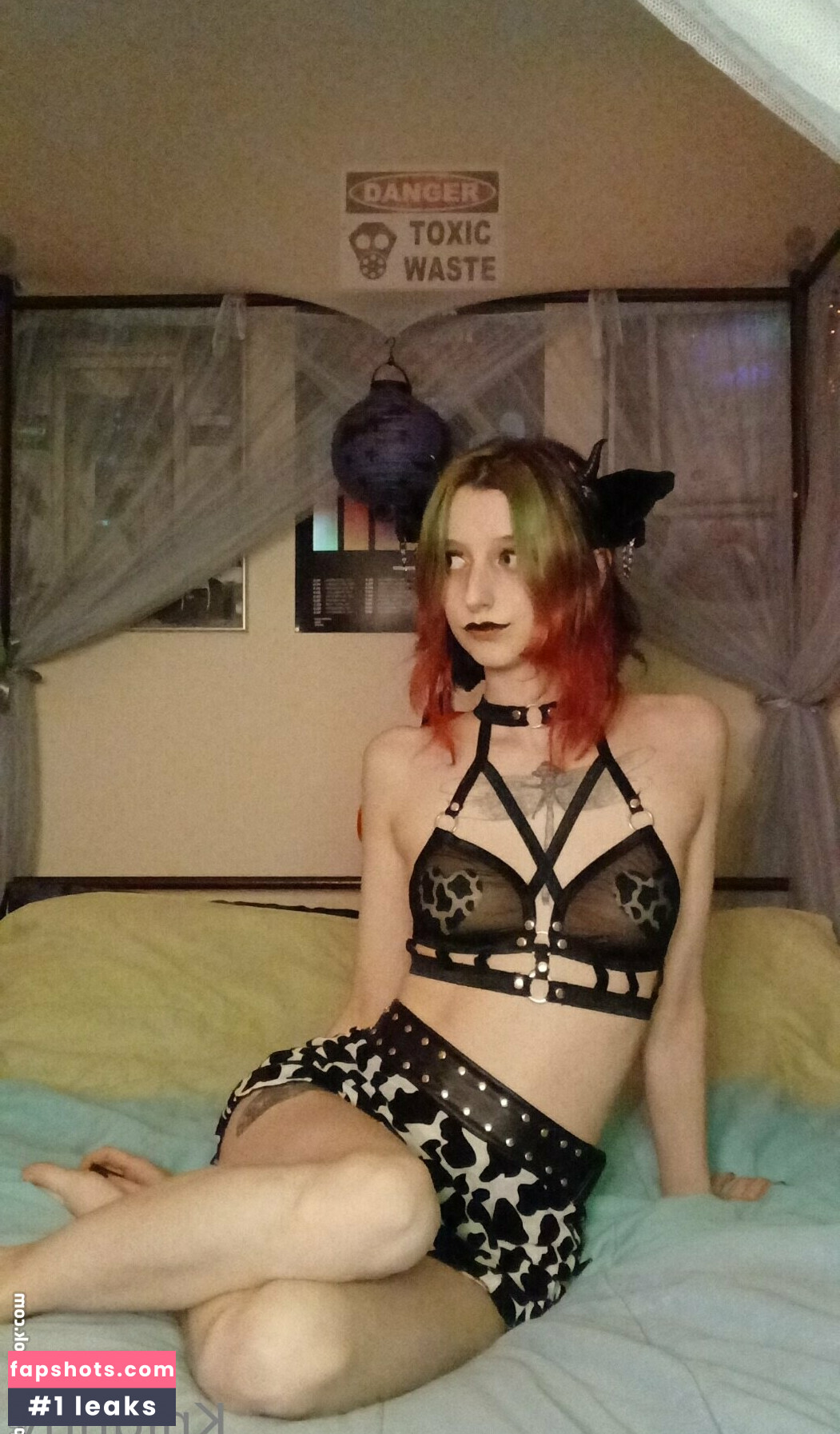 edgykittykat gallery photo #28