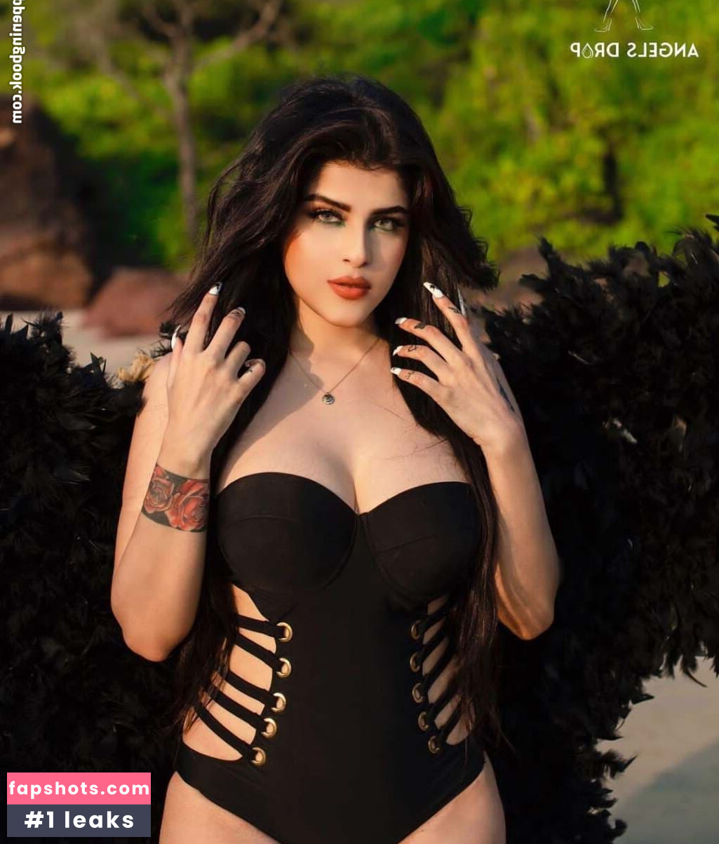 Edin Rose gallery photo #7