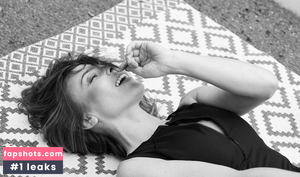 Edyta Herbus gallery photo #43