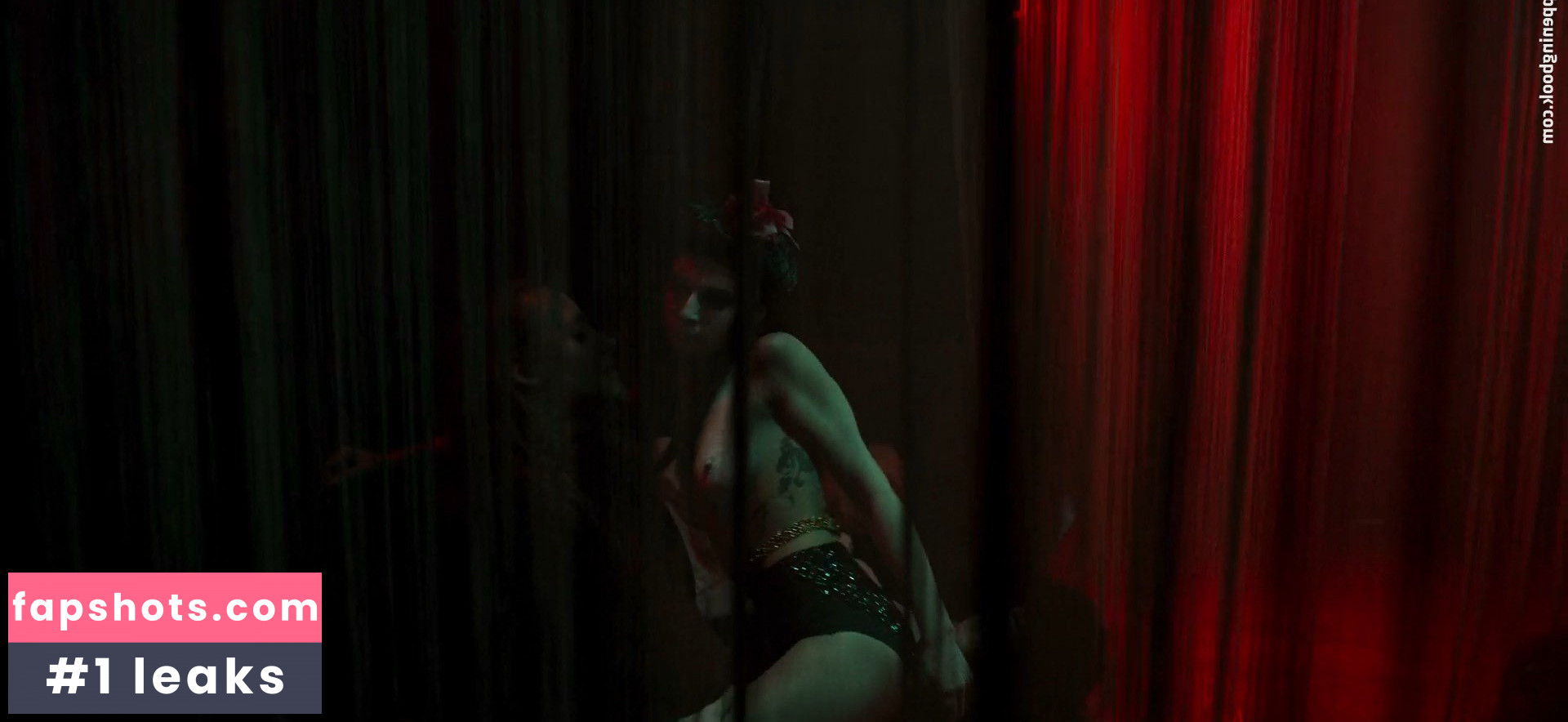 Edyta Olszowka gallery photo #6