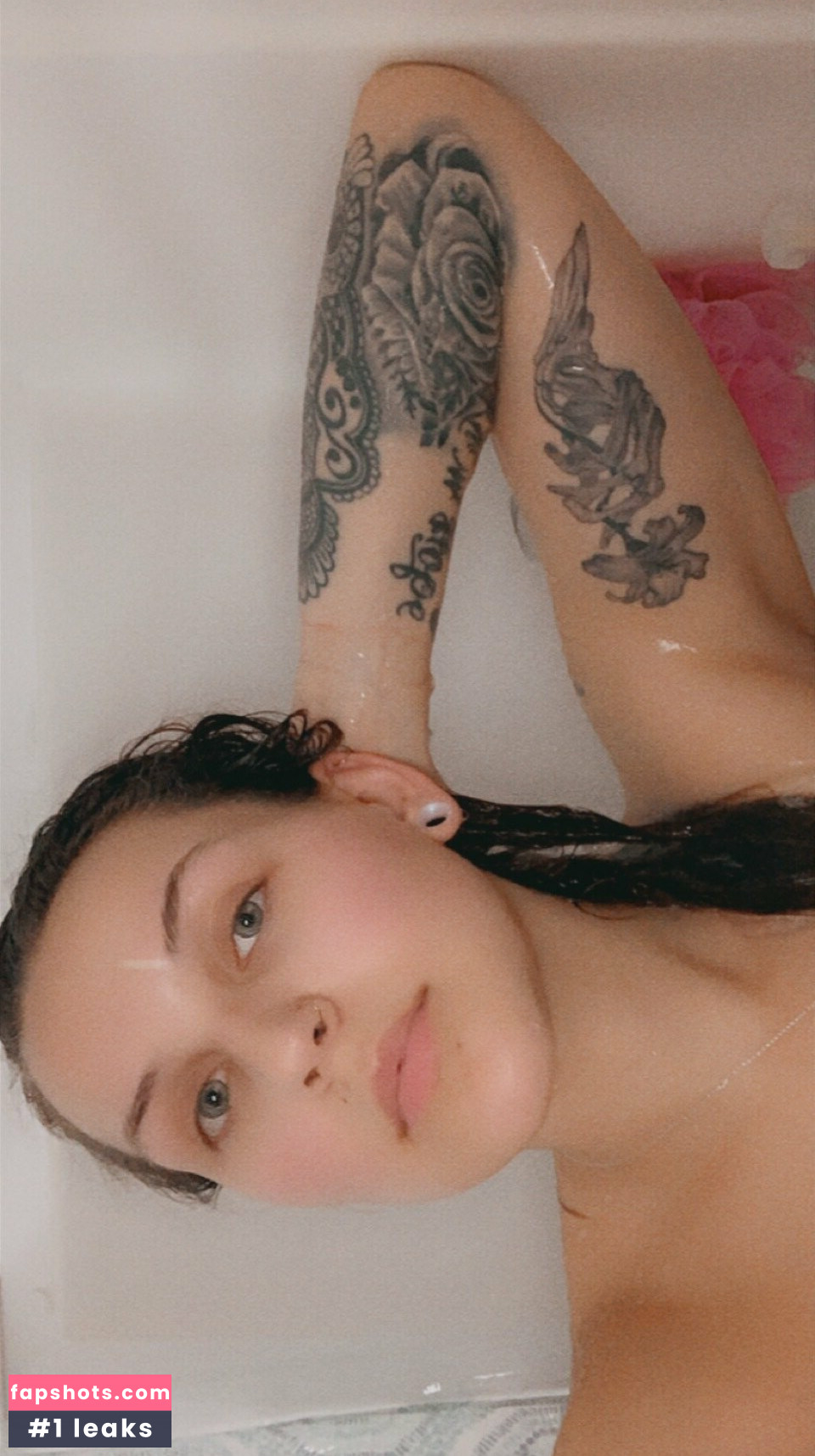 eeekerie gallery photo #4