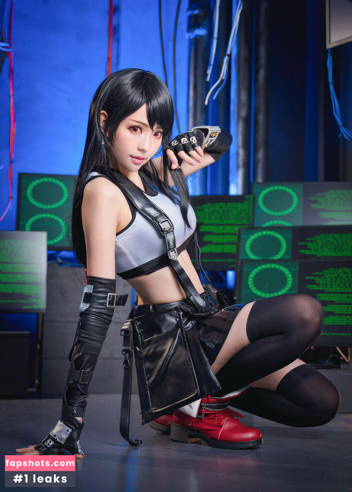 eeelyeee gallery photo #1093