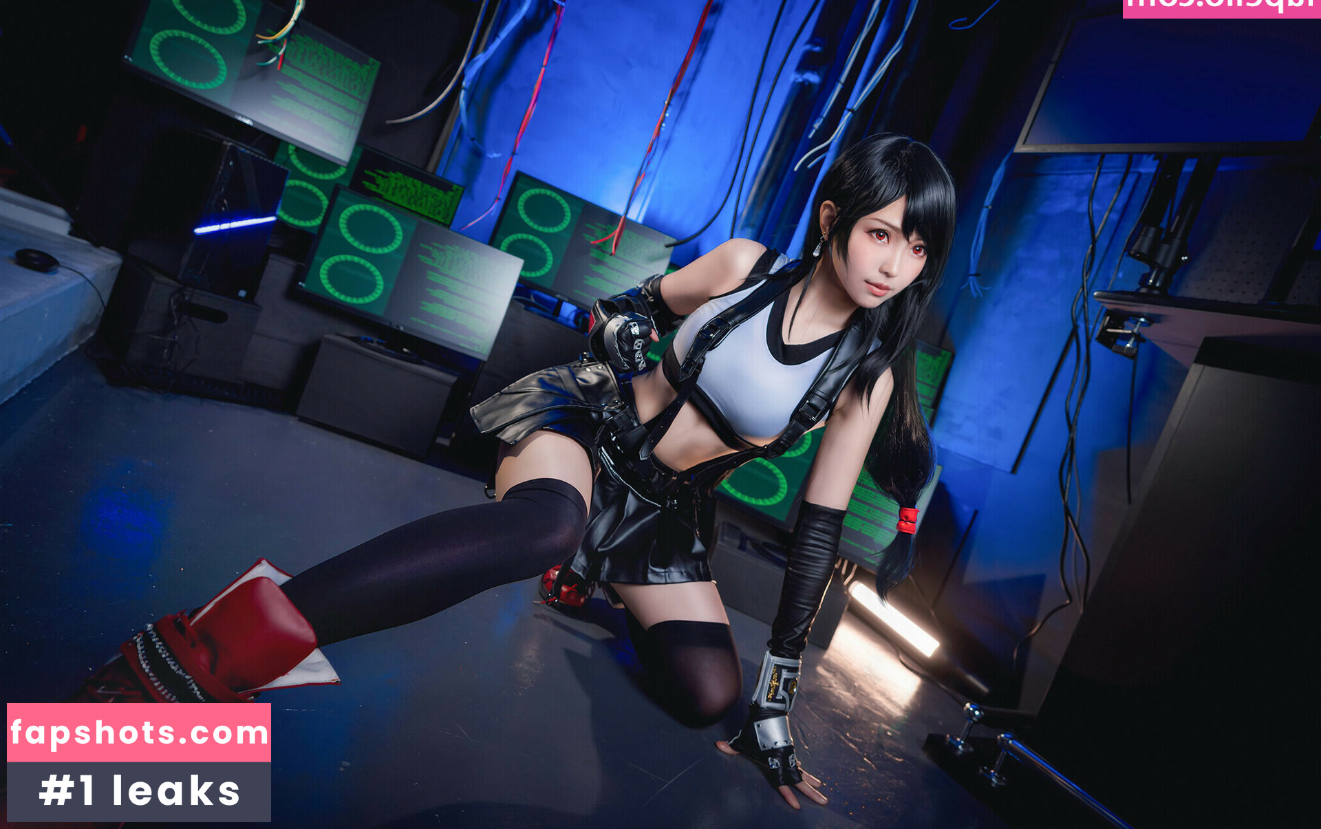 eeelyeee gallery photo #1095